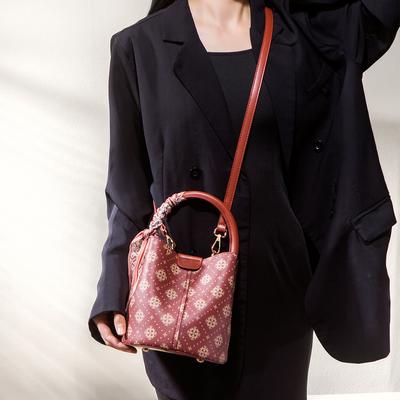 Send Girlfriend Bucket Bag Qixi Festival Send Gift Bag Women'S Bag Handbag Daily Commute