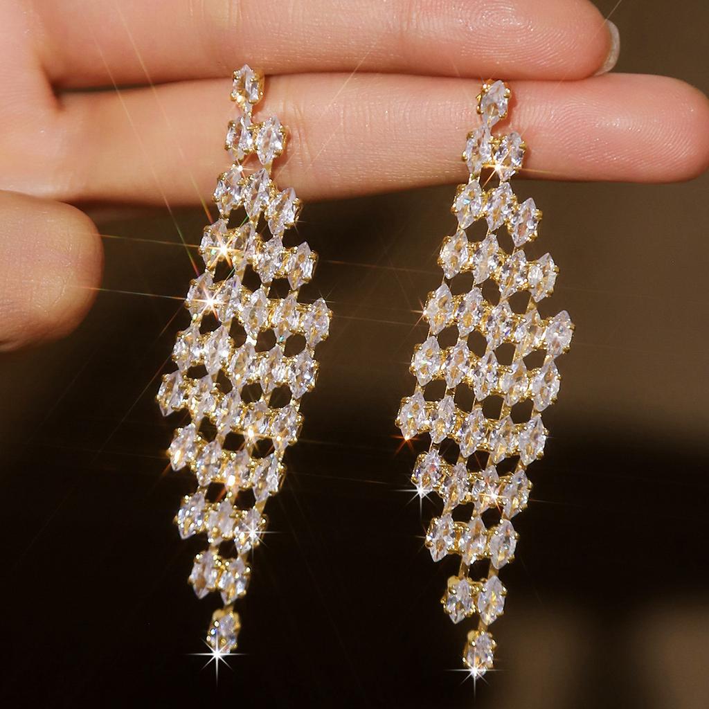 Fashion Bright Rhombus Earrings Trendy Love Tassel Light Luxury High-End Bridal Dinner Dress With Earrings