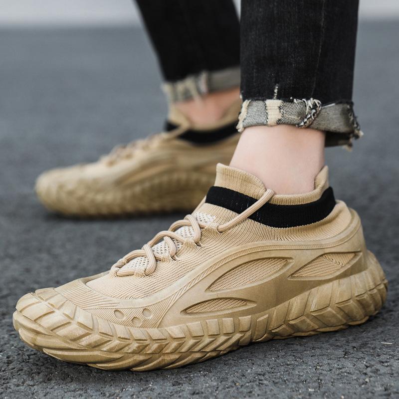 

2025 summer new men s casual shoes men s casual shoes flying woven shoes mesh sports mountaineering labor insurance shoes 39