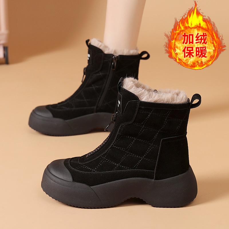 Snow boots women's new winter high-top velvet thickened large cotton shoes warm outer wear non-slip boots one piece 2025