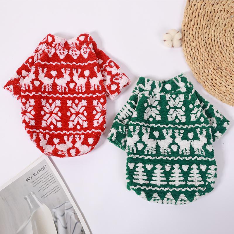 Nowe ubranka dla zwierząt na święta: Przytulne dwunożne ubranka dla kotów i szczeniąt