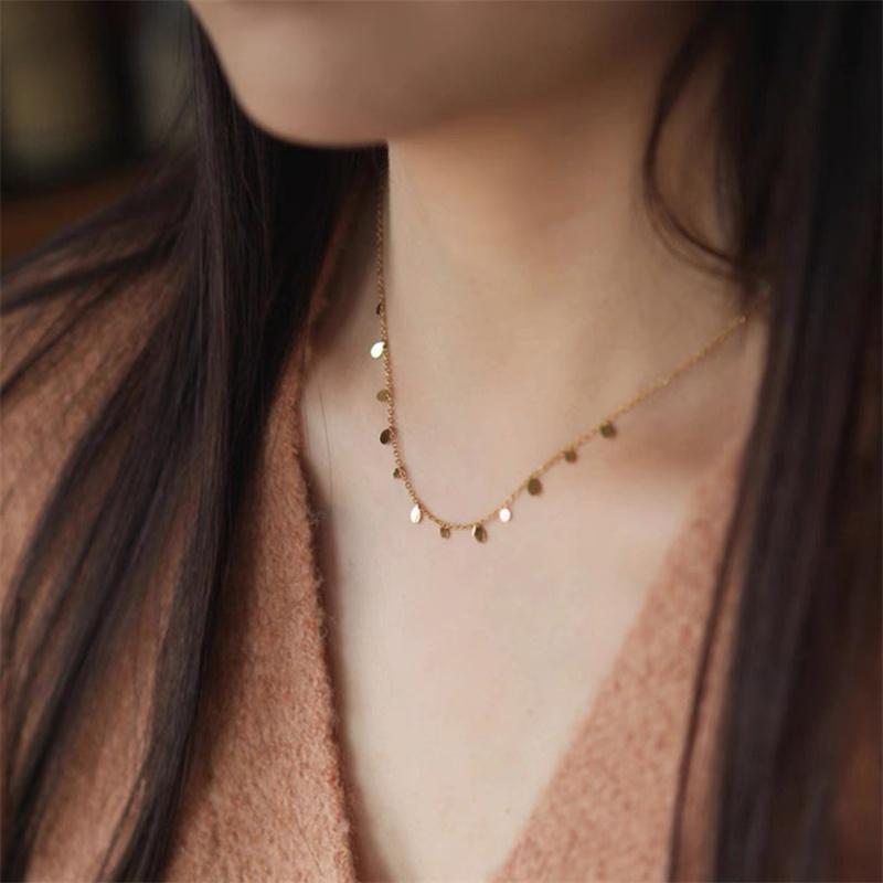 Europe And The United States Burst Small Round Pendant Handmade Clavicle Chain Choker Necklace Girl