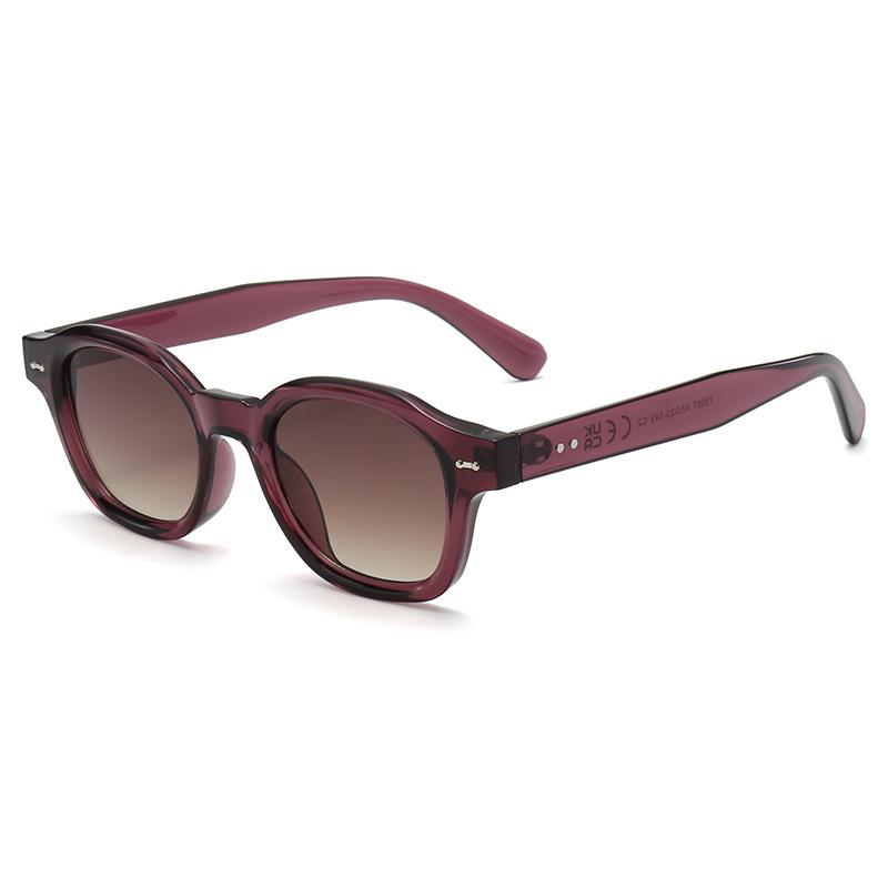 2026 Retro Small Frame Sunglasses: High-End Sun Protection for Women & Men