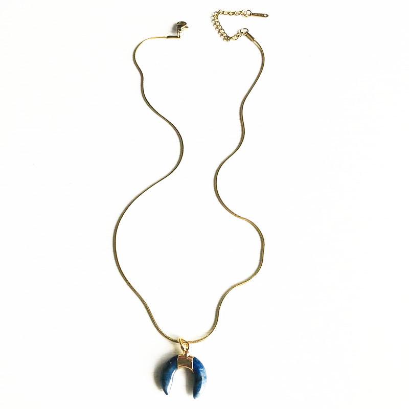 Retro Lapis Lazuli Chain Necklace: Versatile European & American Style