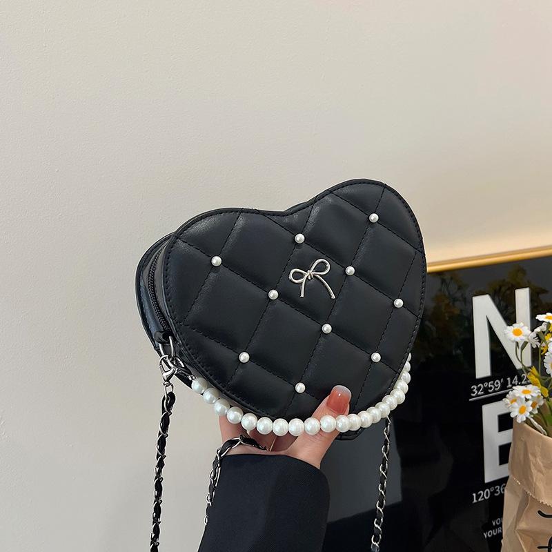 

Маленькая ароматная сумка через плечо с ромбовидной стежкой в форме сердца, женская цепочка, трендовая, милая, однотонная, весенняя новинка, сумка-мессенджер чёрный