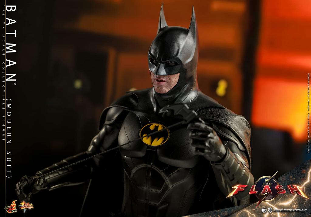 Hot Toys Movie Masterpiece Бэтмен из фильма «Флэш» Первое издание Ограниченный масштаб Фигурка (Современный костюм) 1/6