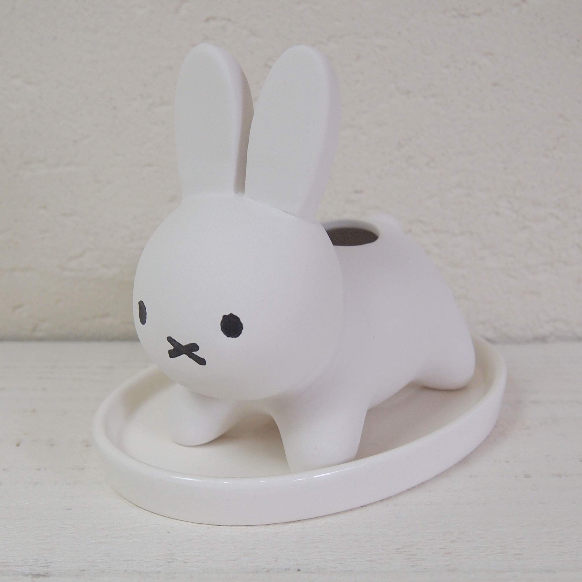 

Marimocraft Humidifier miffy Miffy Rabbit Unglazed Humidifier белый
