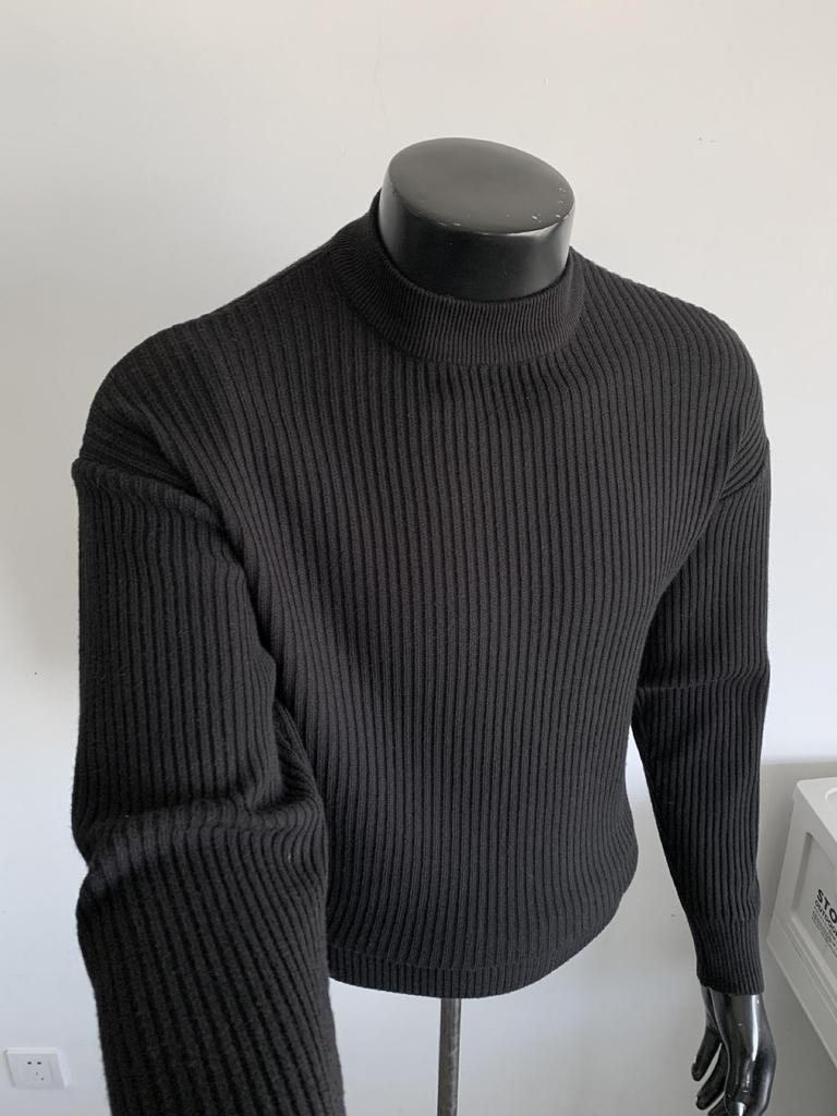 Men's Winter Korean-Style Ribbed Knit Sweater with Half-High Collar - Trendy, Clean Fit