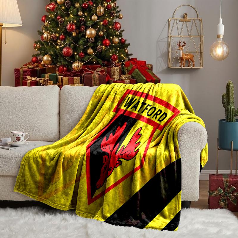 Wat-ford Football Crest Throws Blanket Flannel Blankets Plush for Couch Bed Gifts for Men Women Travel picnic blanket Christmas fan gifts
