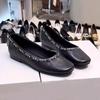 Great good to wear French single shoes for women's 2025 spring and autumn new soft-soled round head low heel flat-soled square heel real soft 