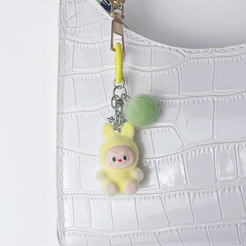 Niedlicher Mode Beflockter Labubu Schlüsselanhänger Cartoon Kawaii Puppe Schlüsselanhänger Anhänger Exquisite Rucksack Dekoration Zubehör Geschenke