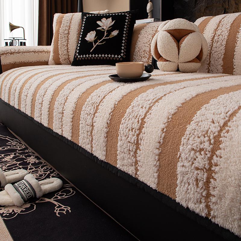 Light Luxury High-End Sofa Cushion, Velvet And Thickened Autumn And Winter Nordic Simple Sofa Cover Cloth Towel, Non-Slip Sofa Seat Cushion
