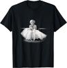 Marilyn Monroe Sitting Pretty T-Shirt Small