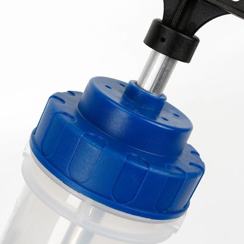 Heavy Duty Hand Pump 1500ML Oil Syringes Extractor Tool with Corrosion Resistant Design Suitable for Vehicle Maintenance