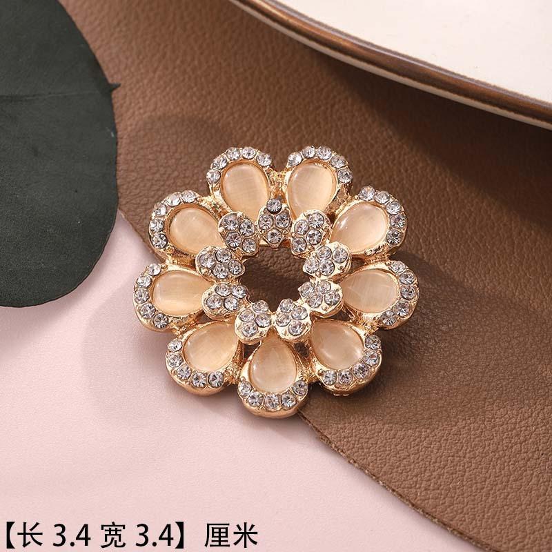 Brooch Premium Niche Accessories Versatile Creative Women's Collar Pin Diamond Anti-light Temperament Corsage