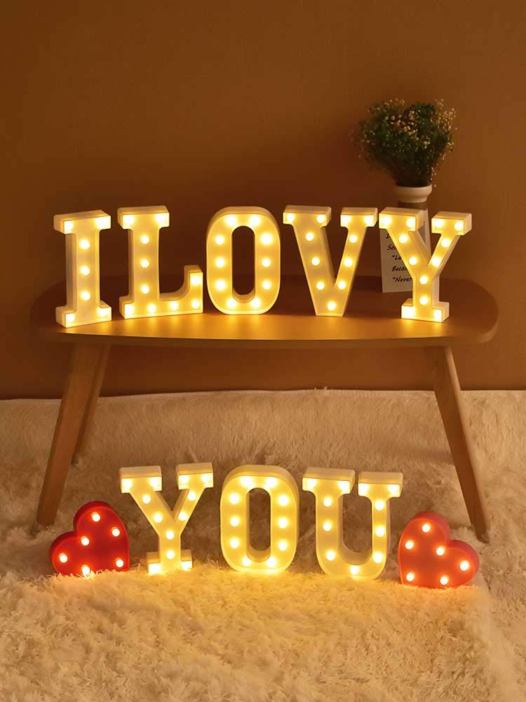 Marquee Lights In the Shape of Letters and Numbers, Dry-type Initial Lights, Decorations, Initial Objects, Large Alphabet, Perfect for Birthdays,