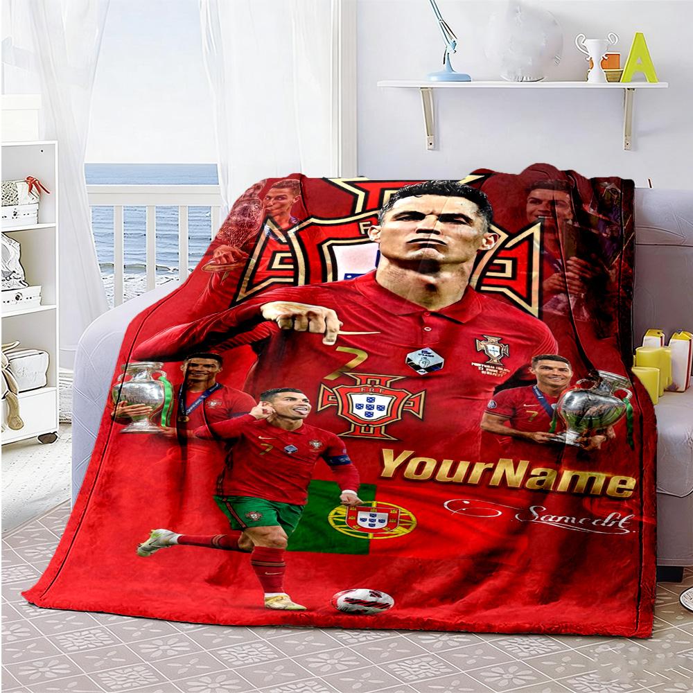 Cristiano Ronaldo 17 Personalized Text Blanket Lightweight Personalized Blanket Ultra-Soft Versatile for Chair Nap Couch Sofa All-Season Use