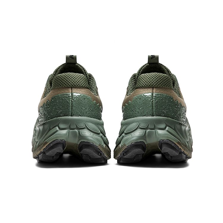 Tokyo Design Studio x New Balance Fresh Foam X More Trail v3 Hellolivgrün Herren Sneaker MTMORNGN