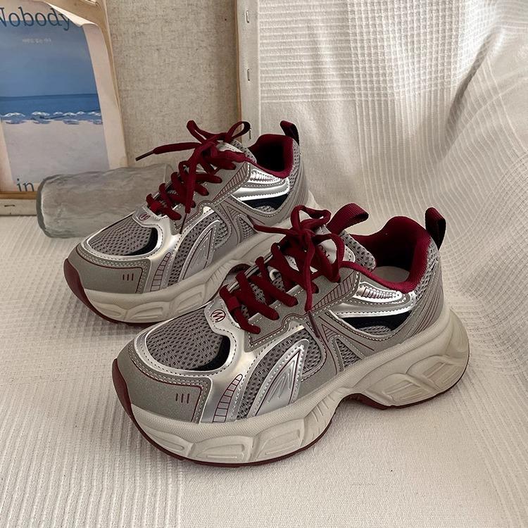 Versatile platform dad shoes women's 2025 spring new student casual women's shoes mesh super fire thin running shoes