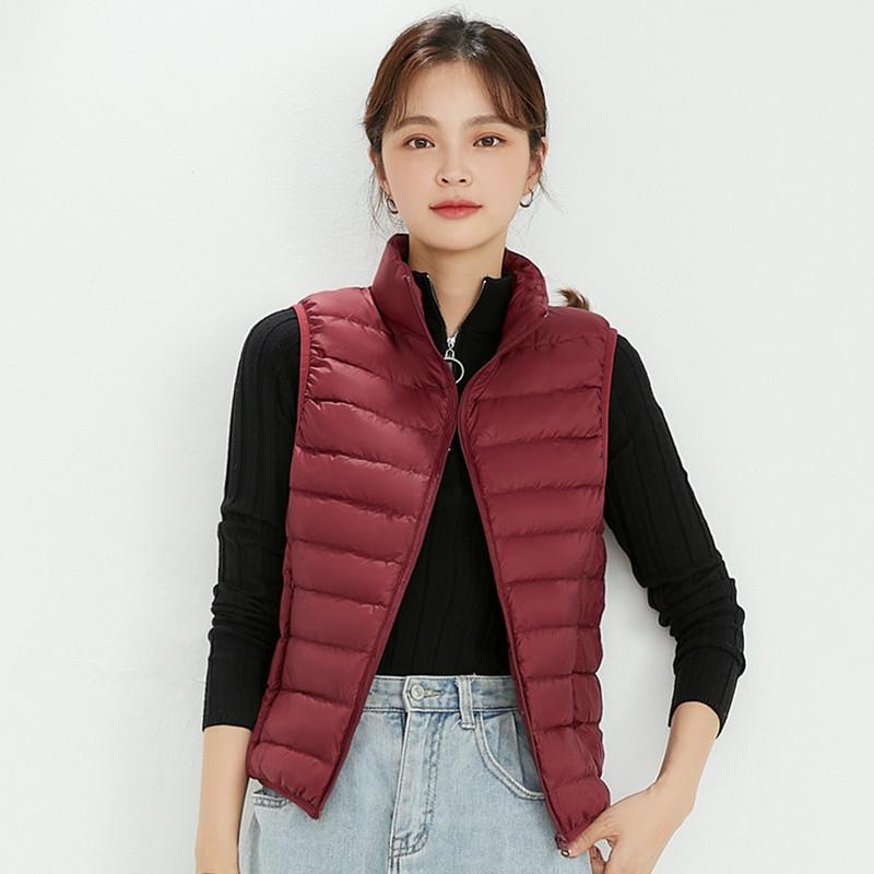 Thin Down Jacket Vest Women's New Autumn and Winter 2024 90 White Duck Down Vest Stand-up Collar Short Vest Tide