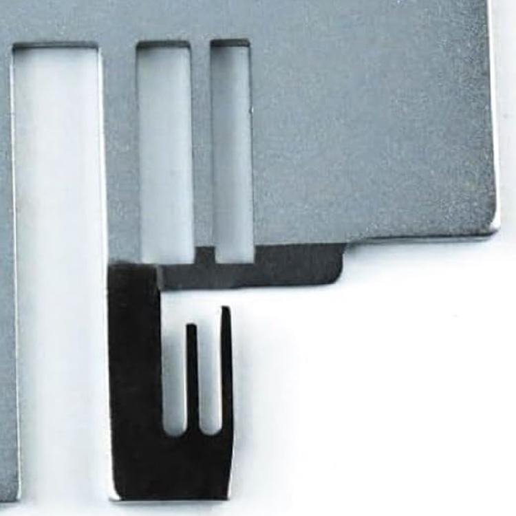 Professional Steel Needle Plate 72710 for Comfort 110 2900 W2500 14J334 1934D 2000 2000ATS Sewing Machine Accessories