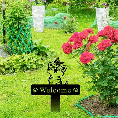Eleganter Katzen-Gartenstecker – Gedenkstein für Metallkatze mit Schmetterling. Perfekte Eisenkunst für den Garten und als Katzennamen-Dekoration