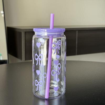 Kawaii Butelka na Wodę Estetyczny Kubek Termiczny na Kawę Mrożoną Sok Herbatę Urocza Kokardka Plastikowe Kubki ze Słomką Pokrywką Przenośna Butelka do Picia