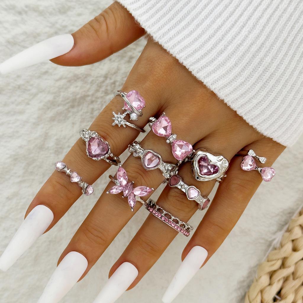 Sweet and cool pink diamond ring, love bow cold ring set.