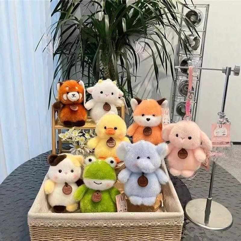 Short Plush Cat Plushie With Hanging Rope For Desk Decor And Kids Room