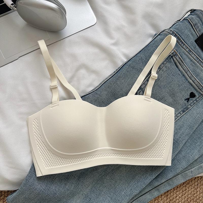 Seamless Strapless Bandeau Push-Up Bra for Women – Anti-Slip, Soft Support, Two-Way Wear