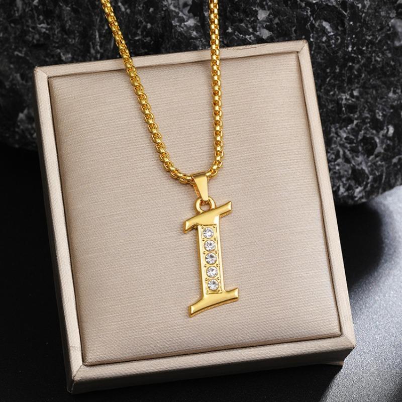 Nový 26 diamantový náhrdelník s anglickými písmeny pro muže a ženy, trendy a kreativní náhrdelník s přívěskem osázeným diamanty