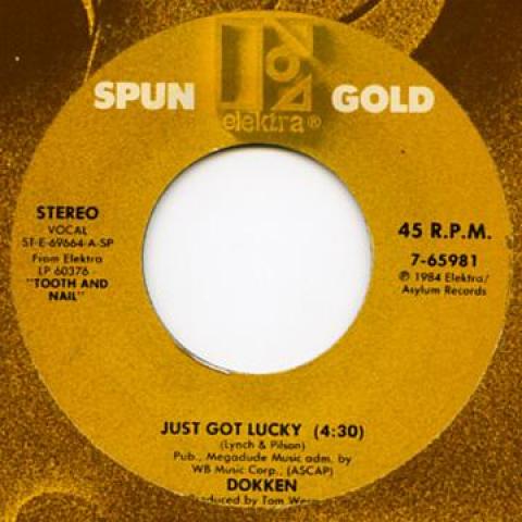 

7inch Record DOKKEN Just Got Lucky Alone Again 765981 Spun Gold 1984 US Rock Used