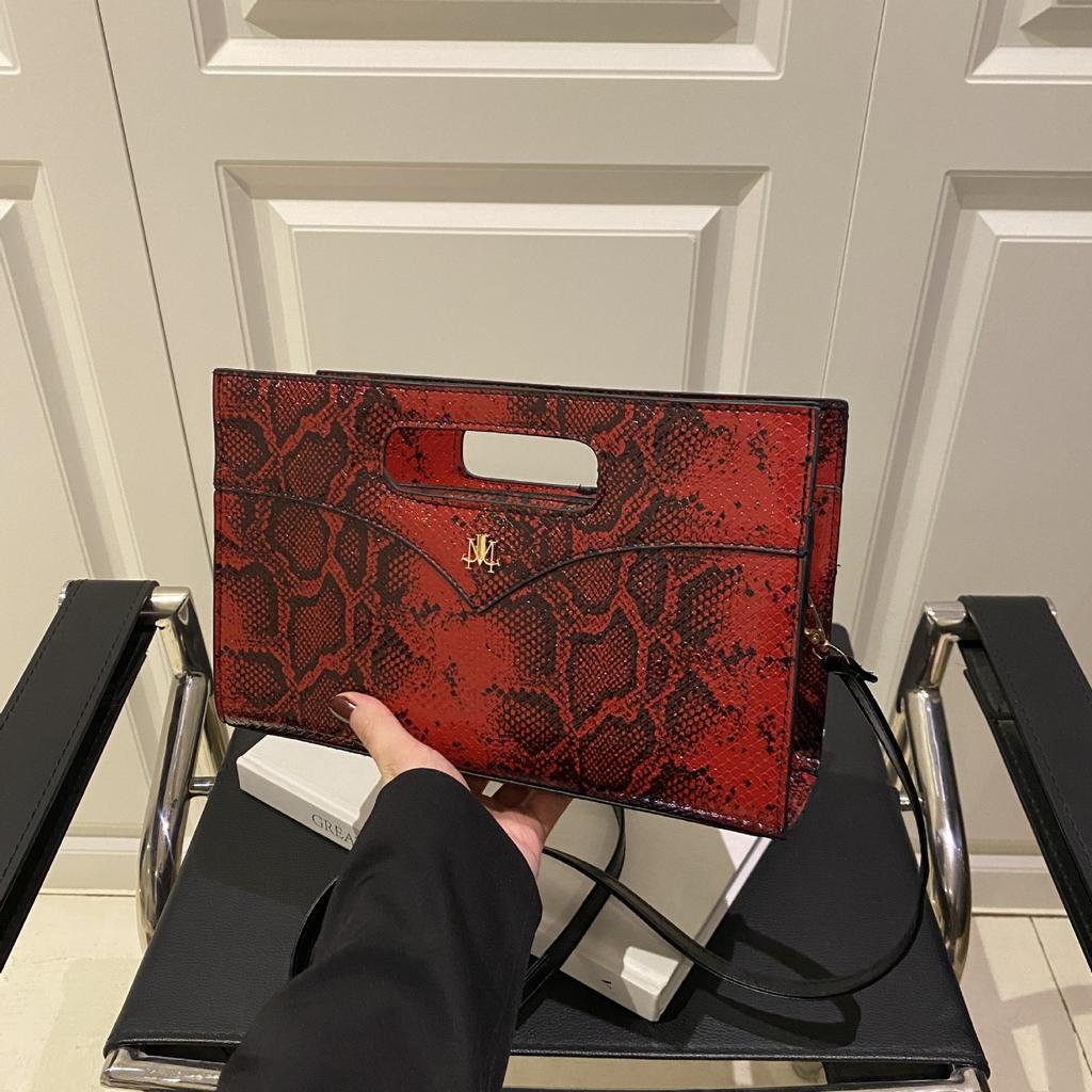 2025 New Trend Handle Envelope Bag Animal Pattern Fashion Temperament Women's Chain Shoulder Bag Dinner Bag Hand