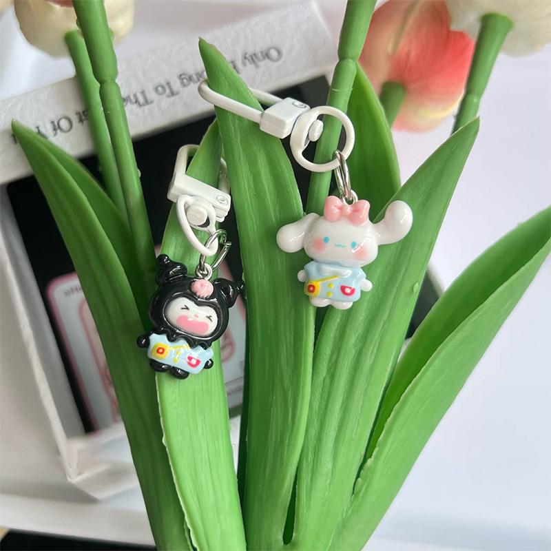 Kawaii Sanrio Kuromi Hello Kitty Cinnamon Dog Keychain Cute Cartoon Car Keychain Pendant School Backpack Decoration Kid Toy Gift