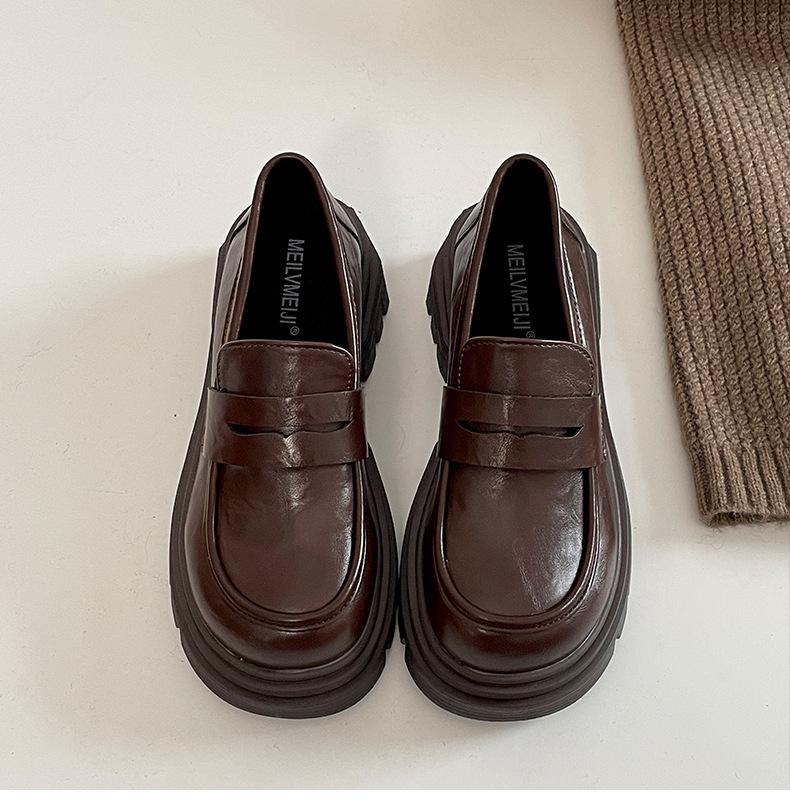 Fashion Commuter Black French Platform Small Leather Shoes Women's 2025 New Autumn and Winter One-pedal British Style Loafers