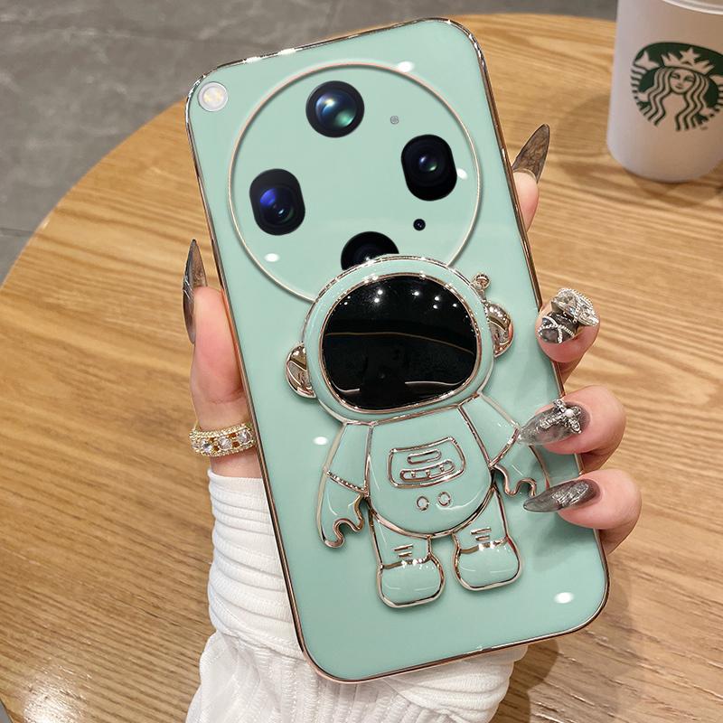 For OPPO Find X9 Ultra Case Shining Astronaut Spaceman Bracket Holder Design Soft Plating For OPPO Find X9S Back Cover