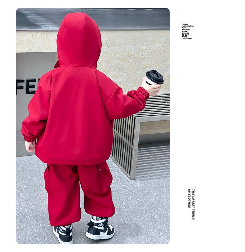 Boys' Red Autumn Casual Sports Suit 2025: Fashionable and Handsome Baby Two-Piece Set