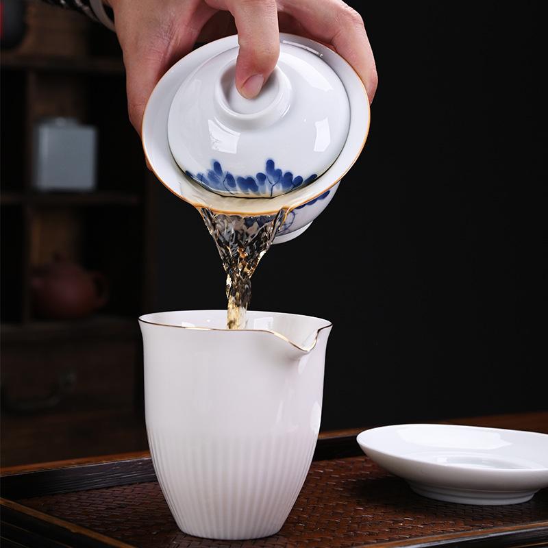 Sheep Fat Jade Covered Bowl Painted with Gold Ceramic Tea Making Bowl High White Porcelain Kung Fu Tea Set and Tea Bowl