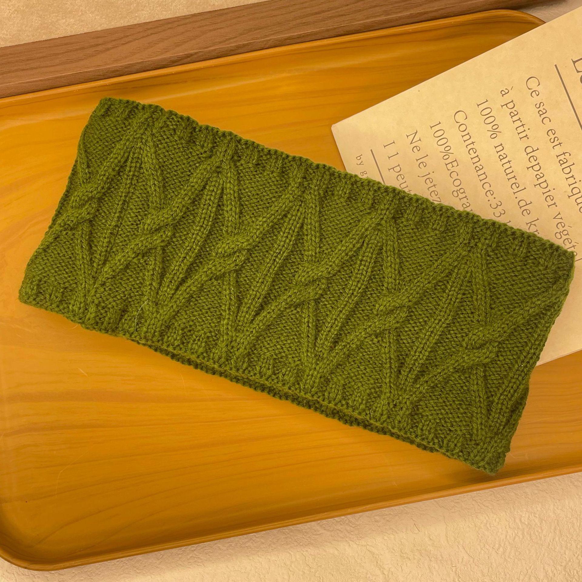 

Женская толстая шерстяная повязка на голову Twist – теплая защита ушей на осень и зиму MX51-3 зелёный