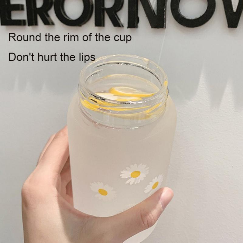 This Summer Cute Little Chrysanthemum Water Cup Comes In Two Styles Frosted and Transparent with A Handle for Easy Carrying