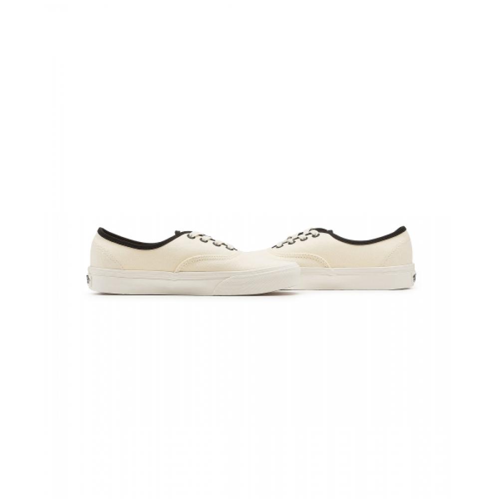 Vans Authentic    Ballerina  Classic White Vn0a2z3z2vz1