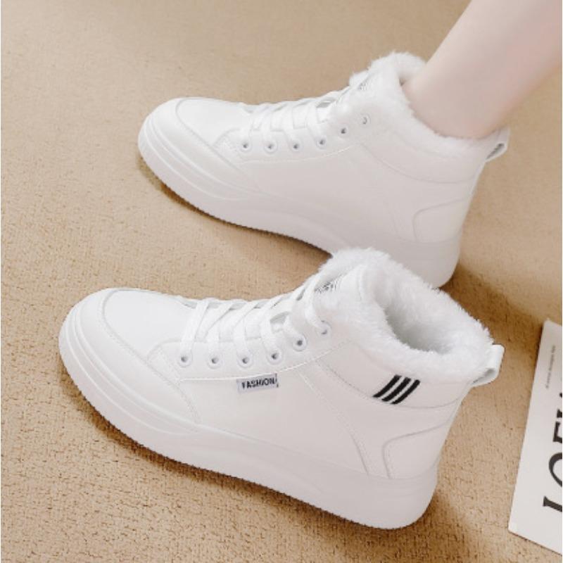 Winter Velvet Little White Shoes, New Female Students Thick-soled Heightening Sports Board Shoes