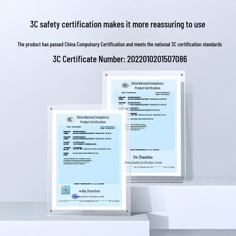 Ugreen CD330 3-in-1 Multi-functional Power Socket Adapter