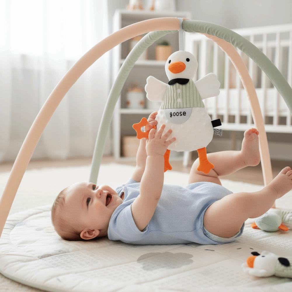 Squeaky Sound Plush Animal Wind Chime Crinkle Sound Plush Infant Baby Rattle  Car Seat Use