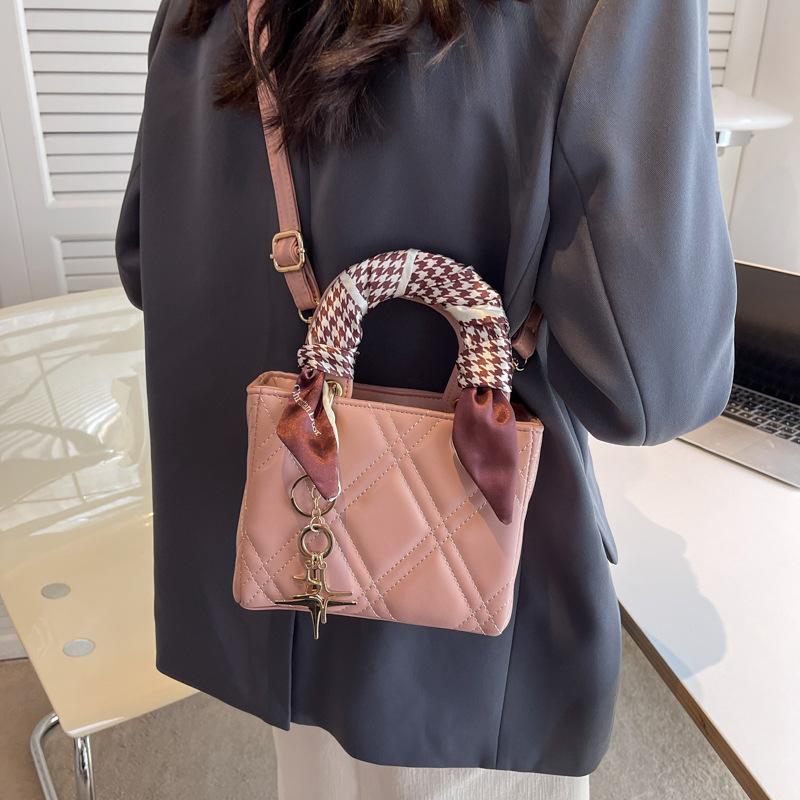 

Женская новая модная сумка через плечо, сумка-мессенджер, сумочка, маленькая квадратная сумка розовый