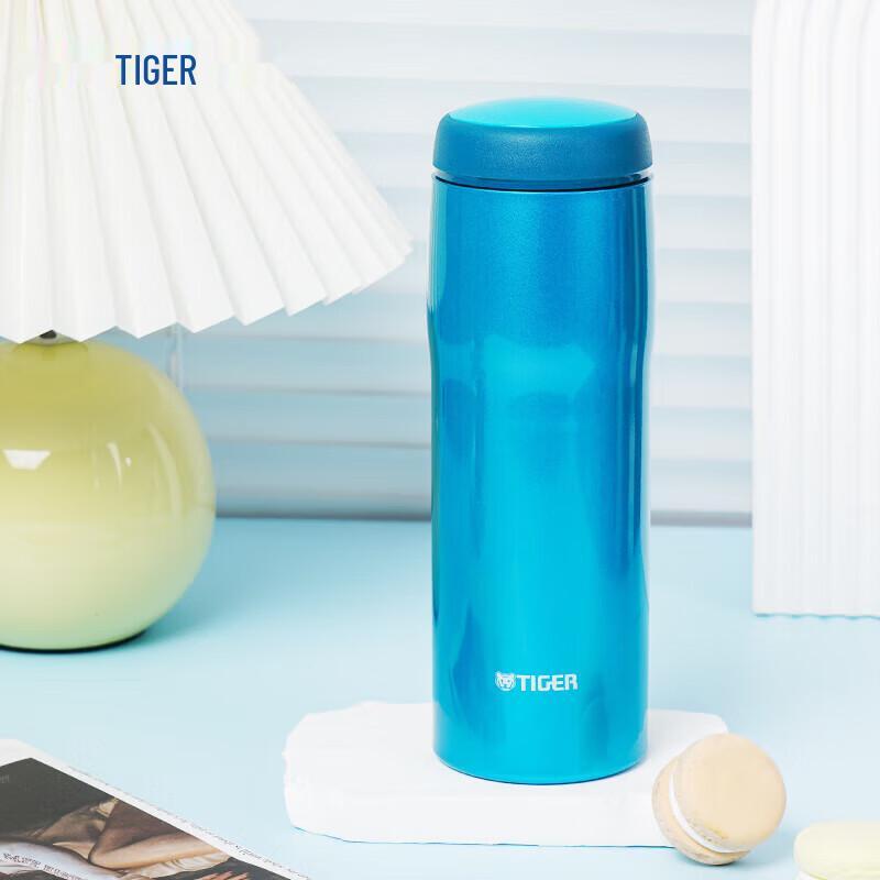 TIGER Lightweight Stainless Steel Vacuum Insulated Bottle