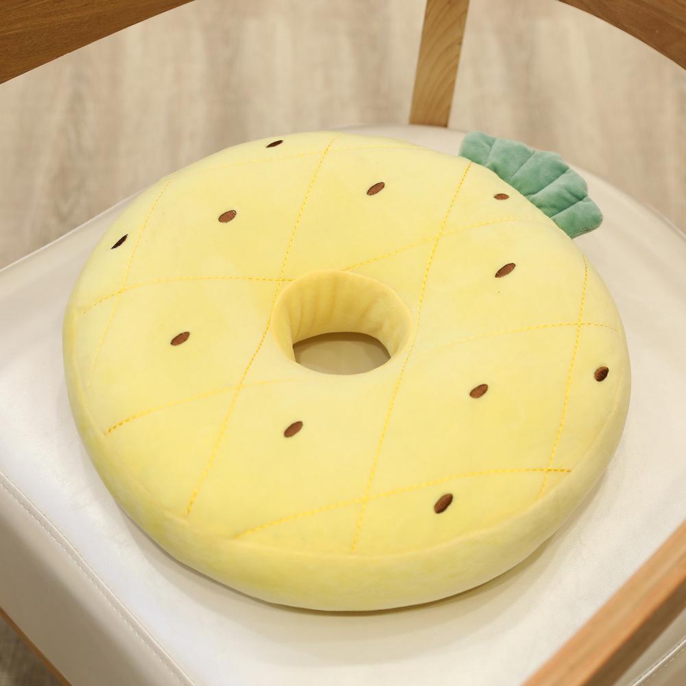 

Cute strawberry fruit round hole seat cushion dinosaur plush toy cartoon breathable multi-purpose seat cushion pillow nap pillow 38*38cm