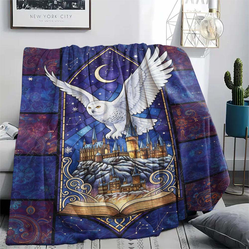 1Pc Cartoon Print Flannel Blanket, High Quality Comfortable for All Seasons, Home Decor, Warmth and Comfort, Perfect for Christmas Birthday Gift