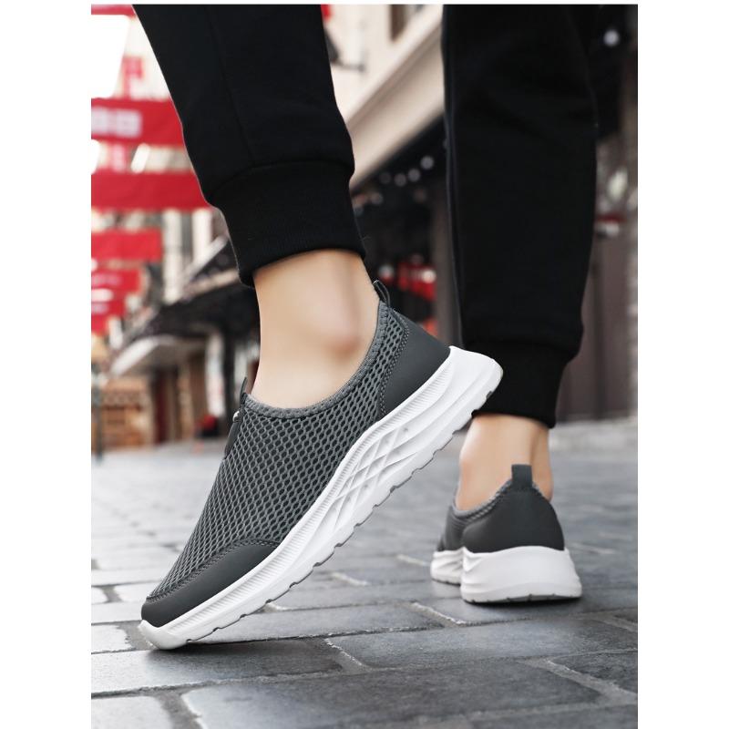 Men's Breathable Mesh Slip-On Casual Shoes, Odor-Resistant Solid Color Versatile Senior Comfort Footwear.
