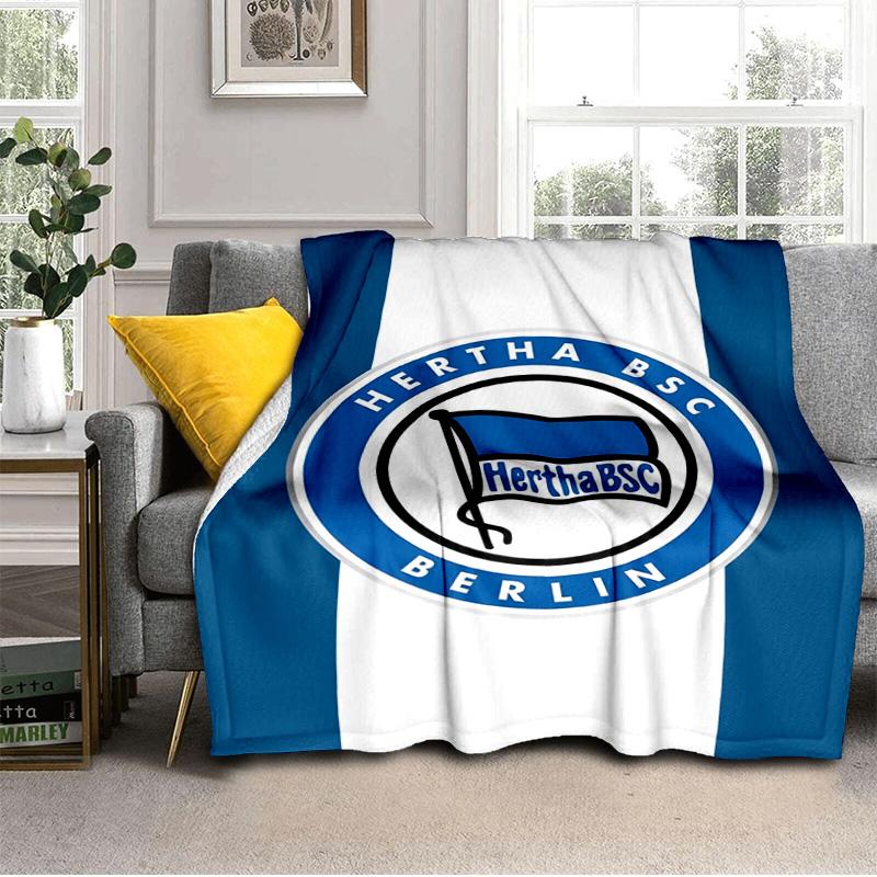 Coperta con stemma Hertha BSC Berlin Adatta per Divani, Letti, Uffici e Campeggio - Regalo Perfetto per Halloween Natale